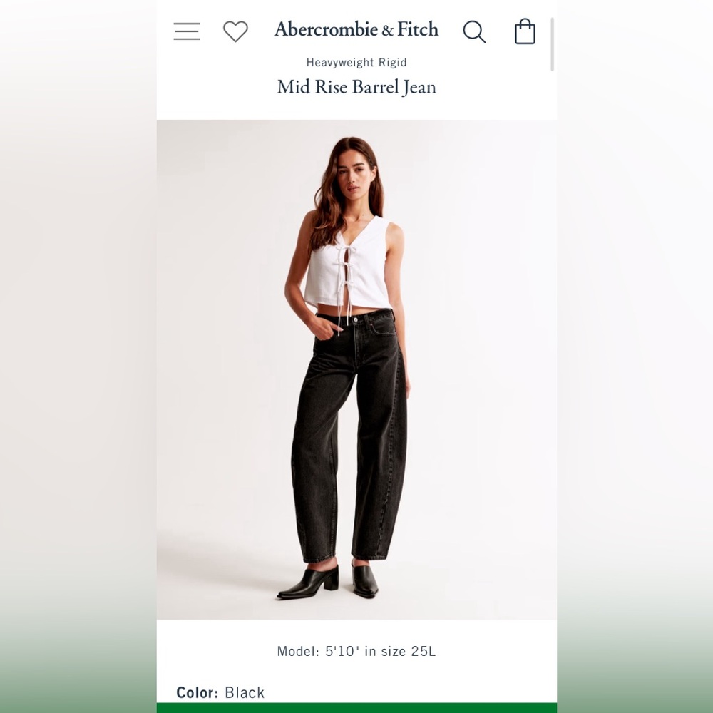 NWT Abercrombie and fitch mid rise barrel jeans